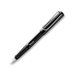 Safari Fountain Pen Medium Gloss Black