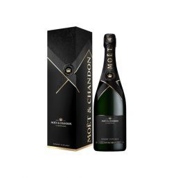 Moët & Chandon Grand Vintage 750ml with Giftbox